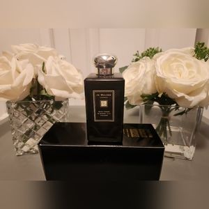 Vintage Dark Amber & Ginger Lily Cologne Spray by Jo Malone; 100ml / 3.4 fl.oz